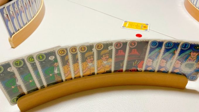 カードゲームの乗り間違い