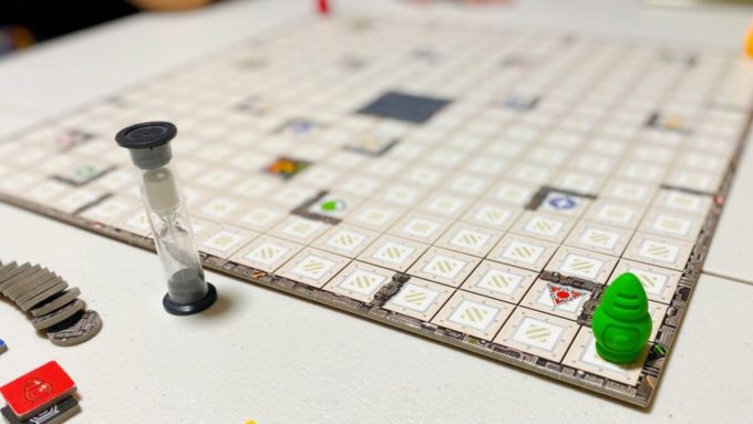 ボードゲームのハイパーロボット