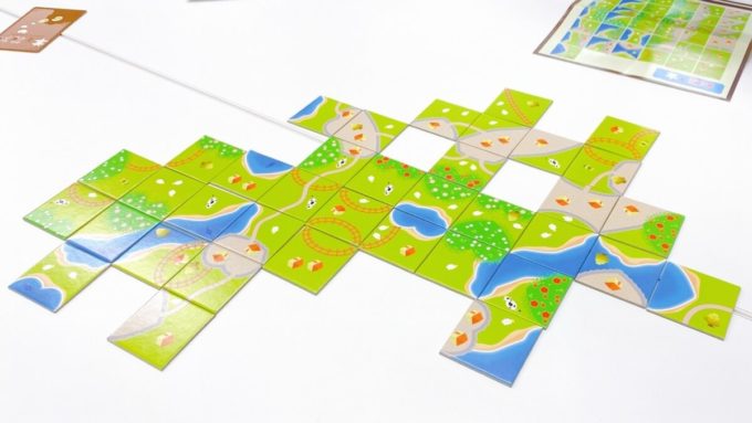 ボードゲームの羊と花畑