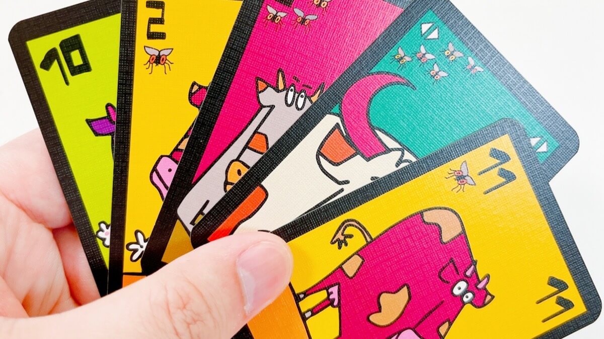 カードゲームのモウ